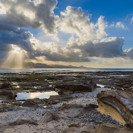 Home2book Lovely & Modern In La Isleta *